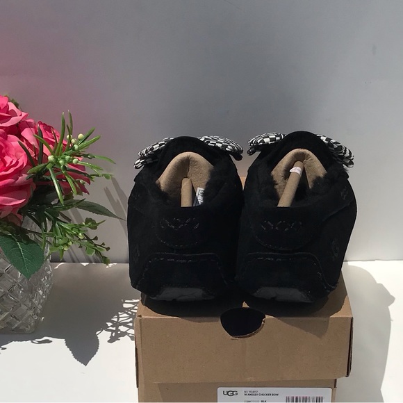 UGG Ansley Checker Bow - Picture 3 of 9